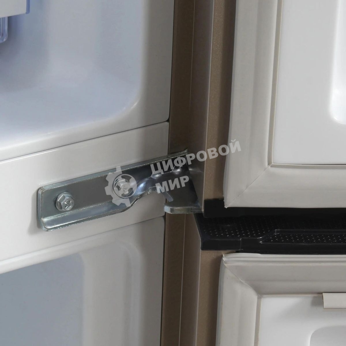 Холодильник Hyundai CS6073FV шампань трехкамерный 329/223л морозилка сбоку, No Frost, Side by Side