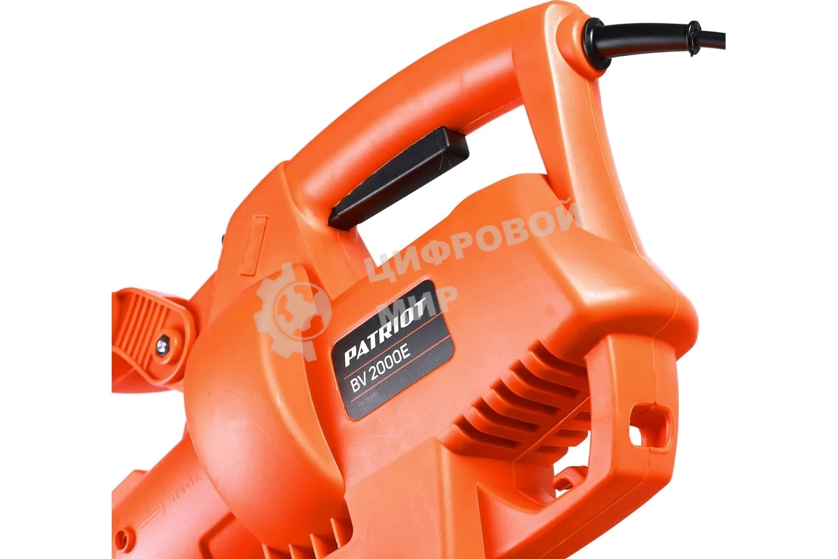 Воздуходувки, Садовые пылесосы PATRIOT PT BV2000E 755302451 Пылесос садовый Двигатель: 220 Вольт; Мощность двигателя: 2 кВт.; Скорость потока: 75 м/с; Вес: 4 кг