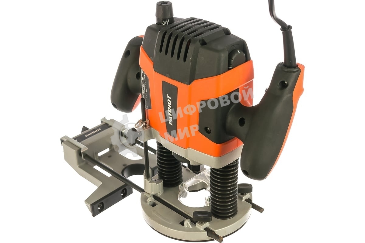 Фрезер электрический Patriot ER 130 1300 Вт, цанги 6/8/12 мм