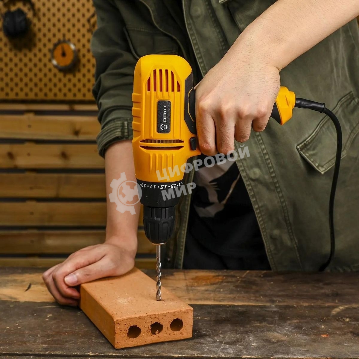 Дрель-шуруповерт сетевая Deko DKSD500W, 500Вт