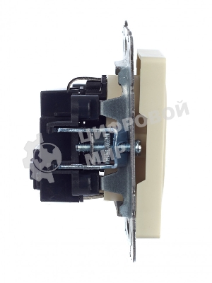 Розетка 1-местная IEK BRITE 16А РС14-1-0-БрКр с заземлением, с защитными шторками, 16А, бежевый