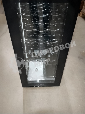 (Поврежденный товар) Винный холодильник Weissgauff WWC-18 Bottle (Вмятины слева и сверху.)