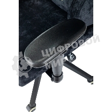 Кресло игровое Zombie 51 черный Light-20 крестов. пластик