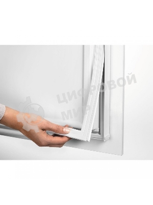 Холодильник Liebherr Pure ICSf 5103-22 001 белый двухкамерный 182/80л морозилка снизу, ручное