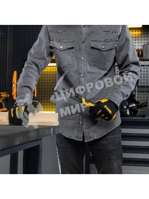 Молоток кровельщика Denzel 600 г, цельнокованый, боек с магнитом, двухкомп. обрезин. рук-ка