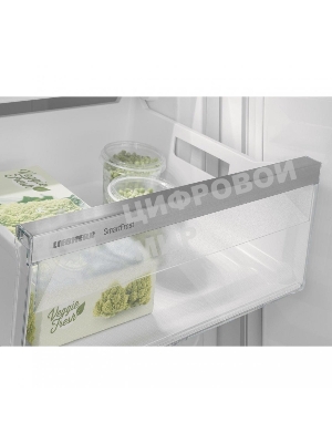 Холодильник Liebherr Pure ICSf 5103-22 001 белый двухкамерный 182/80л морозилка снизу, ручное