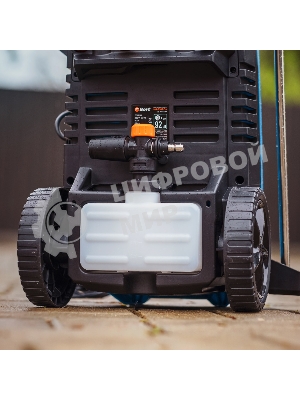 Мойка высокого давления Bort BHR-2300-PRO 93416299 2300 Вт, максимальное давление 170 бар, рабочее давление 130 бар, 8 л/мин, 7.4 кг, набор акссесуаров 10 шт