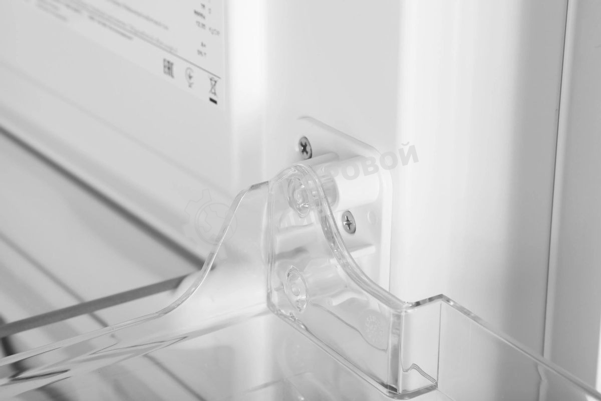 Морозильная камера Indesit DFZ 5175, белый, 250л, 5 ящиков