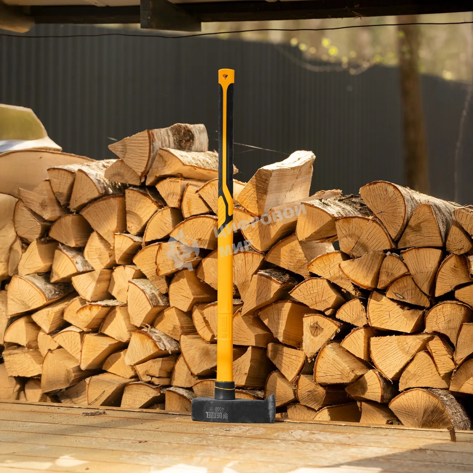 Колун-кувалда Denzel 4000 г, кованая, фибергласовая рукоятка c TPR покрытием, 880 мм