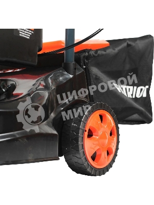 Газонокосилка бензиновая PATRIOT PT 40, 130сс, 3,5 л.с., 40 см, 35л. трав., пластик. дека,