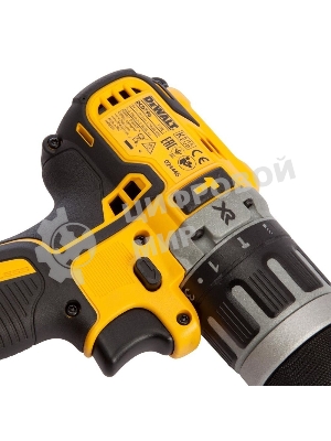 Дрель-шуруповерт аккумуляторная DeWalt DCD796D2-QW, 18В, 2 АКБ, Ударная, Кейс