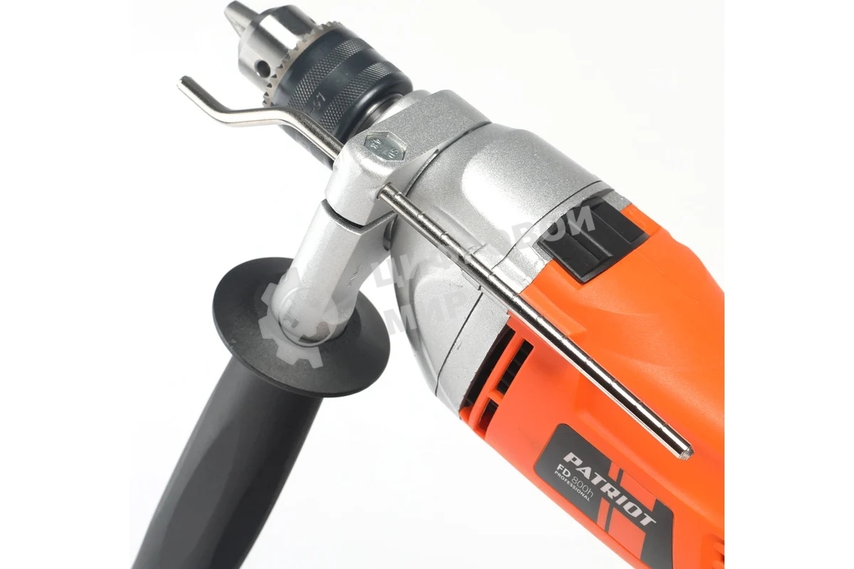 Дрель электрическая ударная PATRIOT FD800h 120301460 Эл. дрель, с ударом, мощность 790Вт, макс.диаметр 13мм, глубиномер + дополнительная ручка