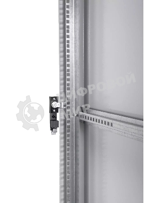 Шкаф телекоммуникационный напольный ЭКОНОМ 18U (600 × 800) дверь стекло, дверь металл