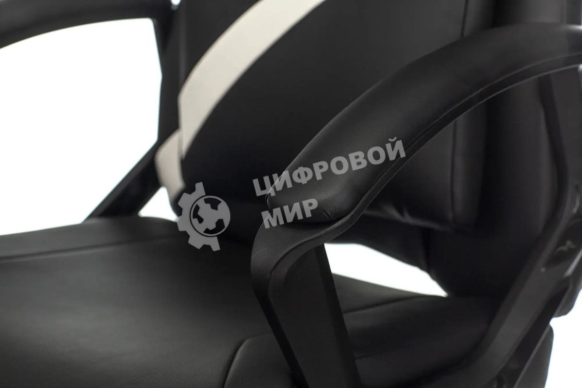 Кресло игровое Zombie DRIVER черный/белый, искусственная кожа, с подголов. крестовина пластик