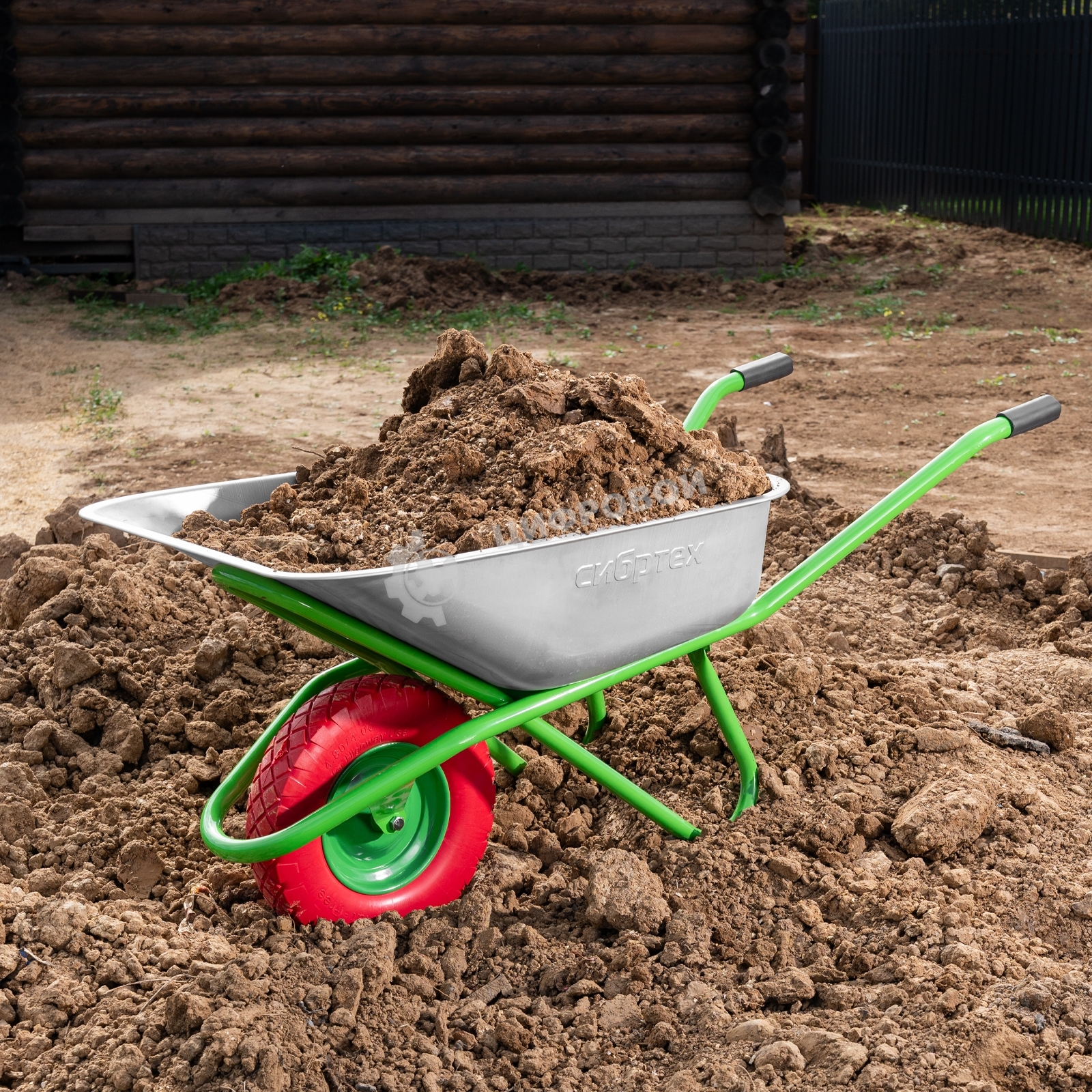 Тачка садово-строительная Сибртех с PU колесом, грузоподъемность 180 кг, объем 90 л