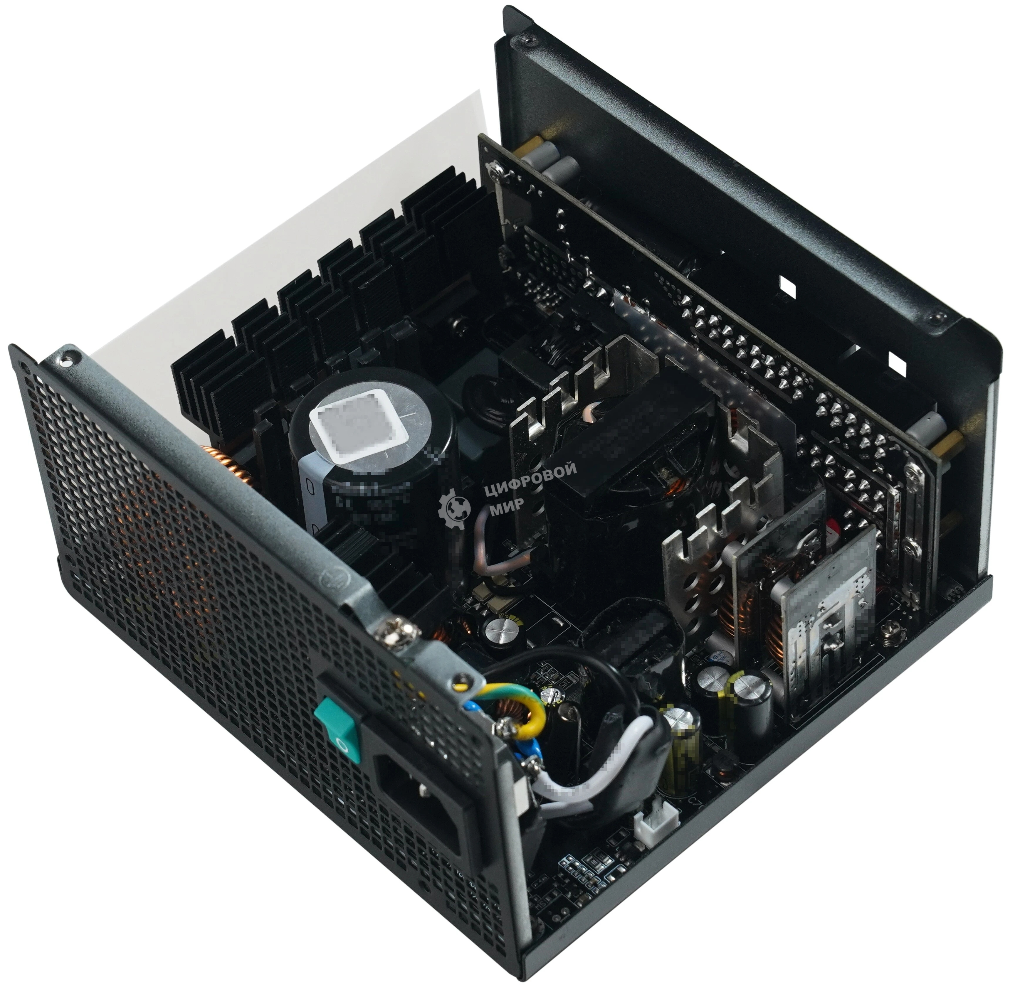 Блок питания Deepcool/GamerStorm PQ750G (ATX 3.1, 750W, Full Cable Management, PWM 120мм fan, 80 PLUS GOLD, Active PFC + Half Bridge + DC/DC, Full Japanese Capasitors, Gen5 PCIe) RET
