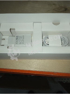 (Б/У) Мобильный телефон HUAWEI NOVA Y63 6/128GB GFY-LX1 51098HTX SILVER [Cм.описание!]
