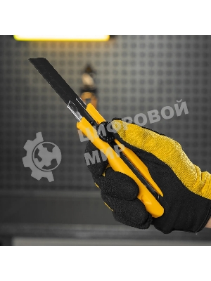 Нож Denzel 18 мм, сменное лезвие, SK4, метал. направляющая, винтовой фиксатор