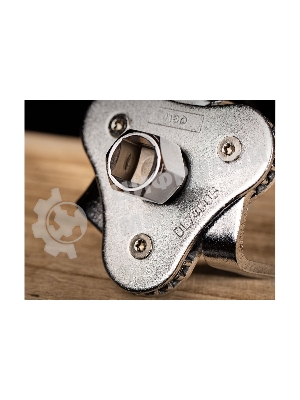 Съемник масляных фильтров трехлапый Deli DL7400B рабочий диапазон 63-102мм, сталь Cr-V