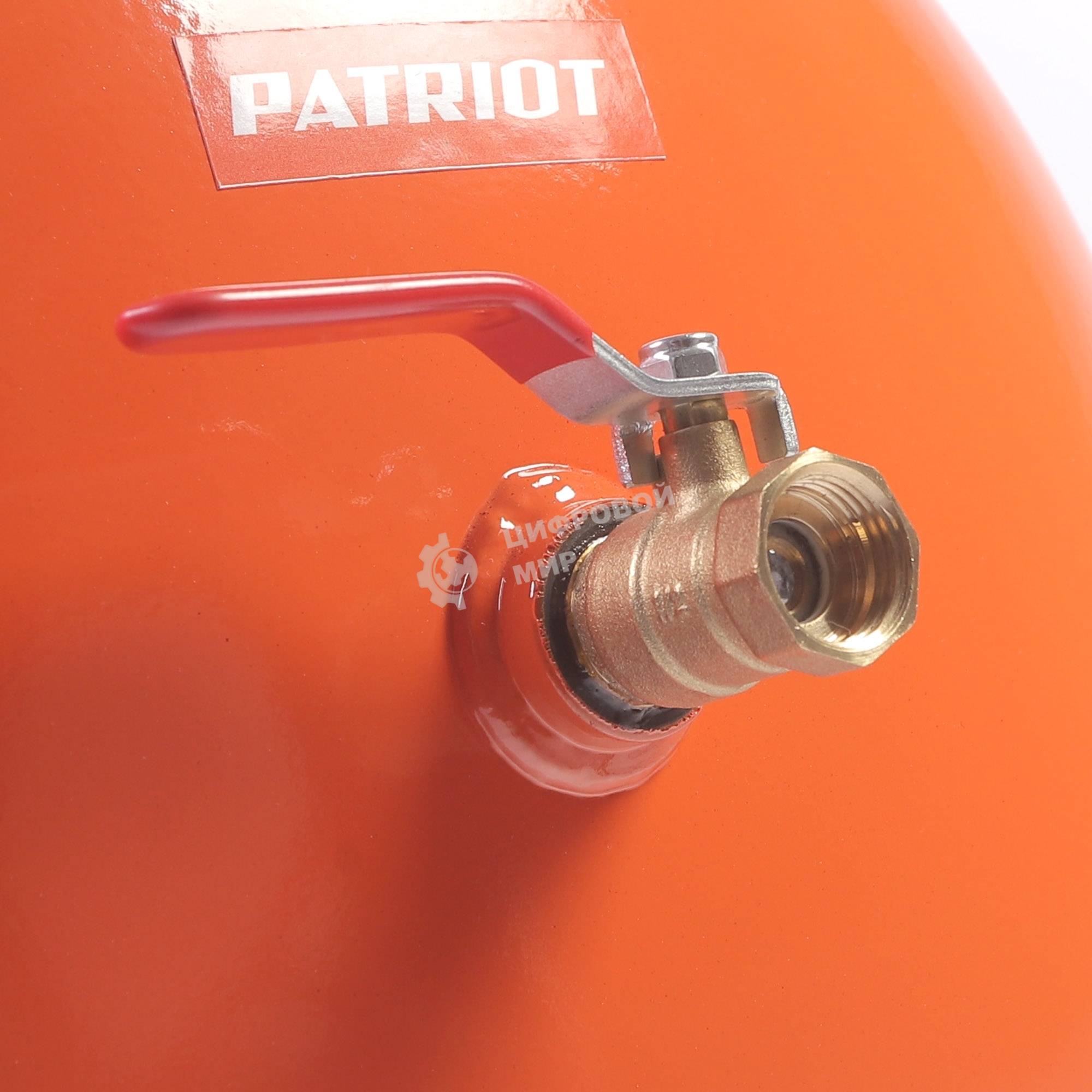 Компрессор Patriot бензиновый KGA 450 L100 - 450 л/мин, 10 бар, 100 л, 7 лс, быстросъем и 