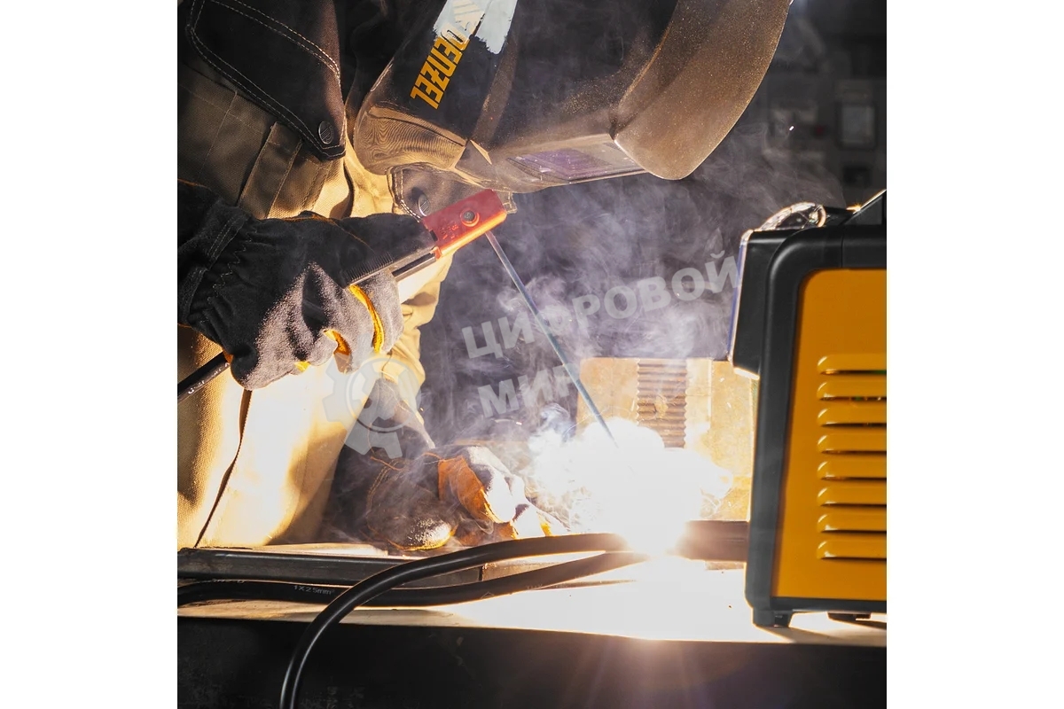 Аппарат инвертор. дуговой сварки Denzel SDM-220 Top, 220 А, ПВ 60% кейс