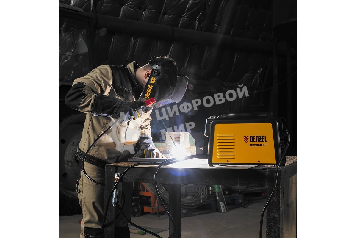 Аппарат инвертор. дуговой сварки Denzel SDM-220 Top, 220 А, ПВ 60% кейс