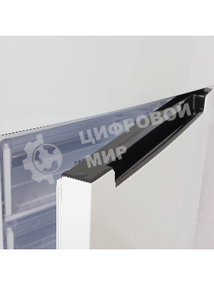 Холодильник Бирюса Б-940NF белый двухкамерный 210/130л морозилка снизу, No Frost