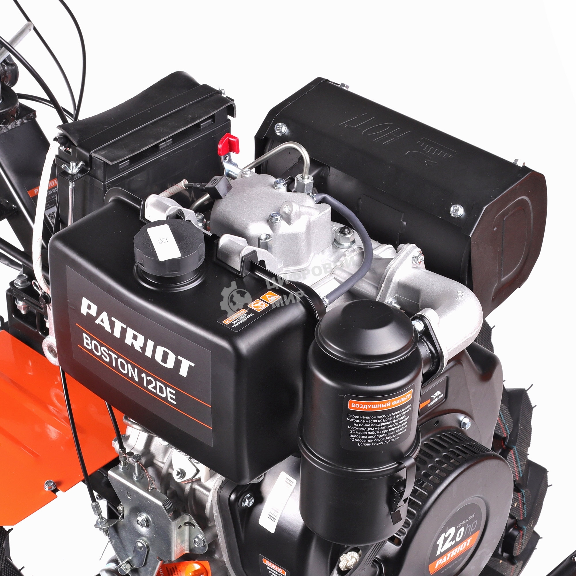 Мотоблок дизельный PATRIOT BOSTON 12DE 12 л,с; эл. Стартер: 12V; фрезы: 1350 mm; коробка передач 2 вперед+ 1 назад