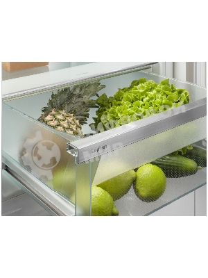 Холодильник Liebherr Pure CNsdc 5703-22 001 серебристый SmartSteel двухкамерный 266/94л морозилка снизу