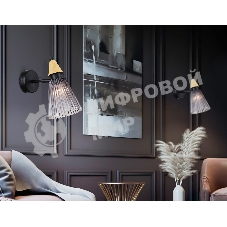 Настенный светильник Ambrella light LH58118 BK/LW/SM черный/светлое дерево/дымчатый E14 max 40W 180*110*200