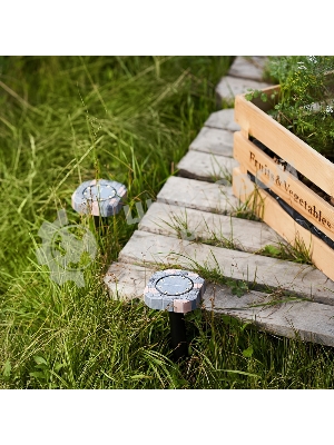 Набор отпугивателей кротов с садовым фонариком (R20*2 камень) Rexant