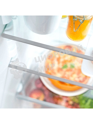 Холодильник Liebherr CTE 2931-26 001 белый двухкамерный 218/52л морозилка сверху