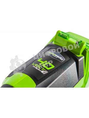 Снегоуборщик аккумуляторный GreenWorks GD40SSK4, 40V, 30 см, бесщеточный, с 1хАКБ 4 А.ч и ЗУ 2600807UB