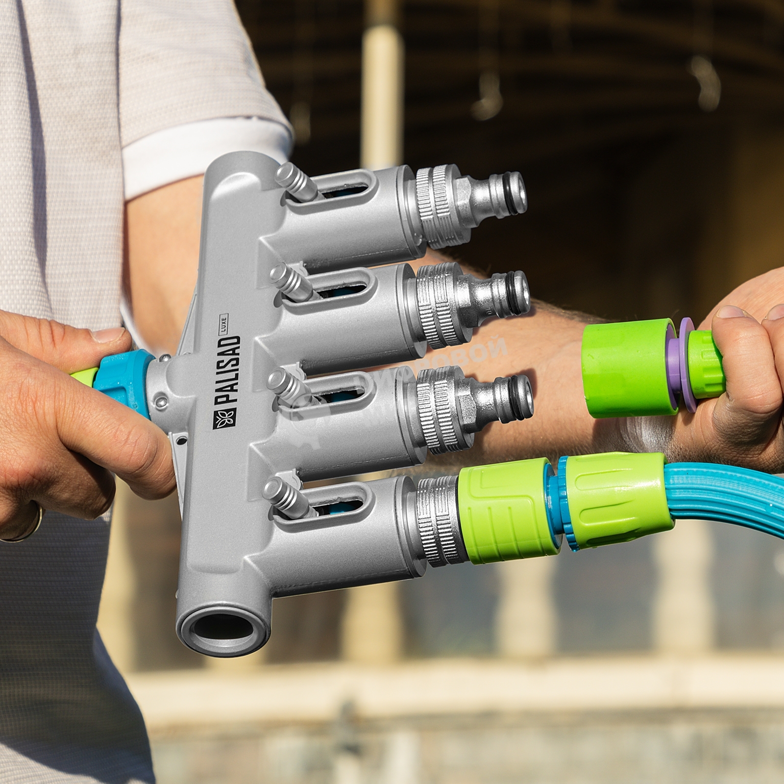 Разветвитель четырехканальный Palisad LUXE с внутренней резьбой 3/4