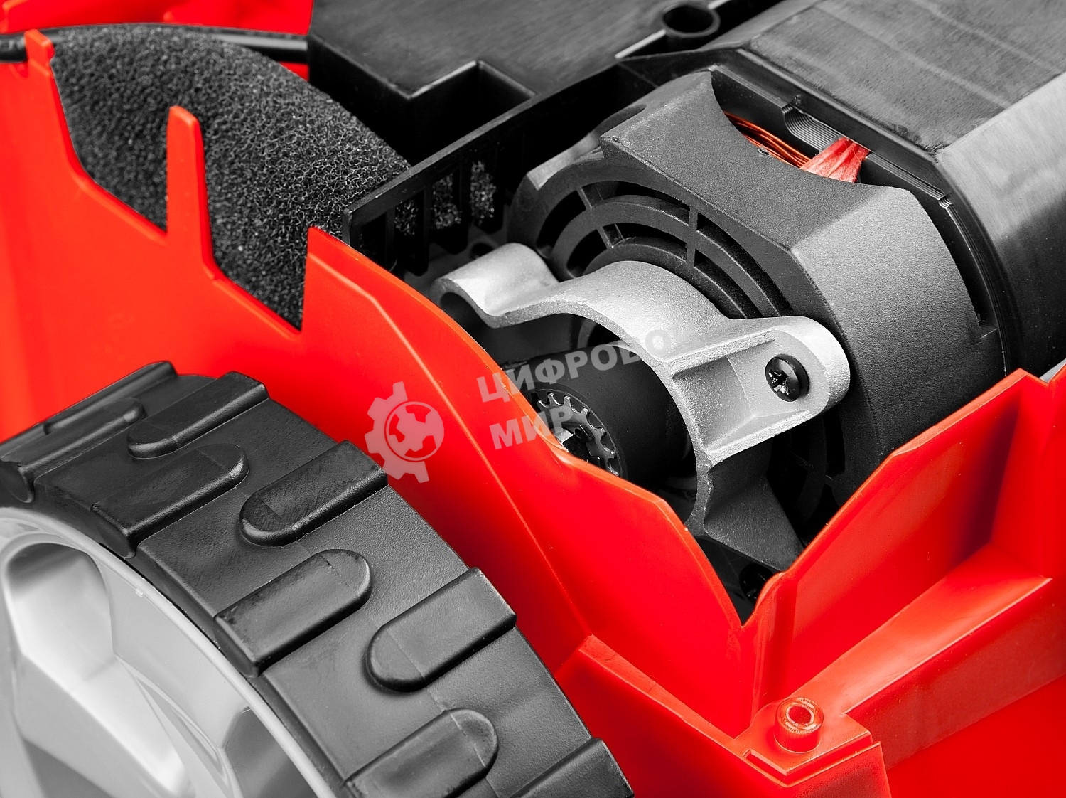 Аэратор-скарификатор электрический Зубр ЗСЭ-32-1000 1000Вт 4000 об/минт-сборник 40л