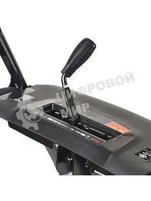 Снегоуборщик PATRIOT PS 707, Двигатель 7л.с до -25 °С; 212 сс; Стартер ручной; Панель c увеличенным диапазоном скоростей 6 вперед/2 назад; Ширина ковша 610мм +100(26