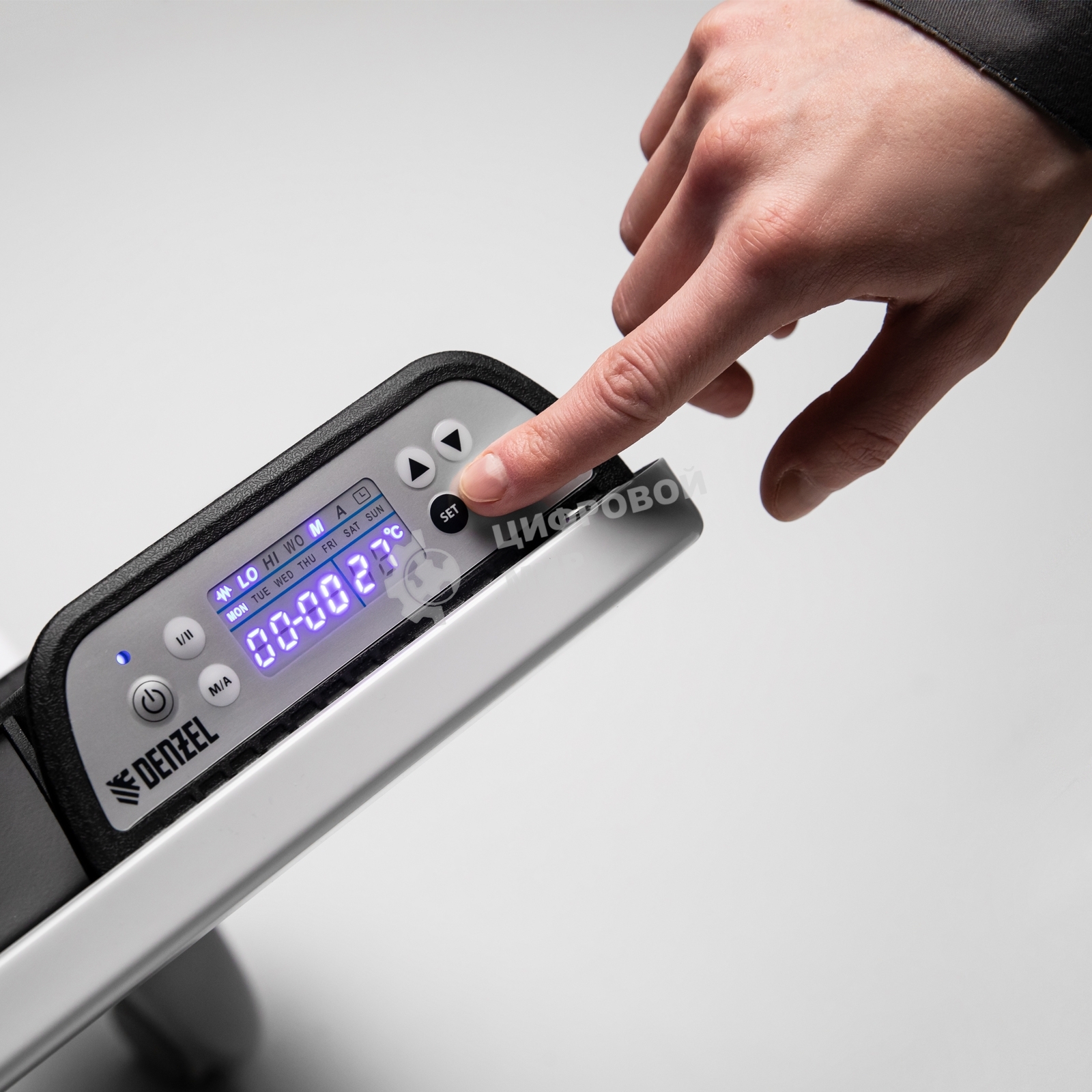 Конвектор электрический гибридный Denzel HybridX-2000 белый, 2000 Вт, 30 м2, термостат, дисплей