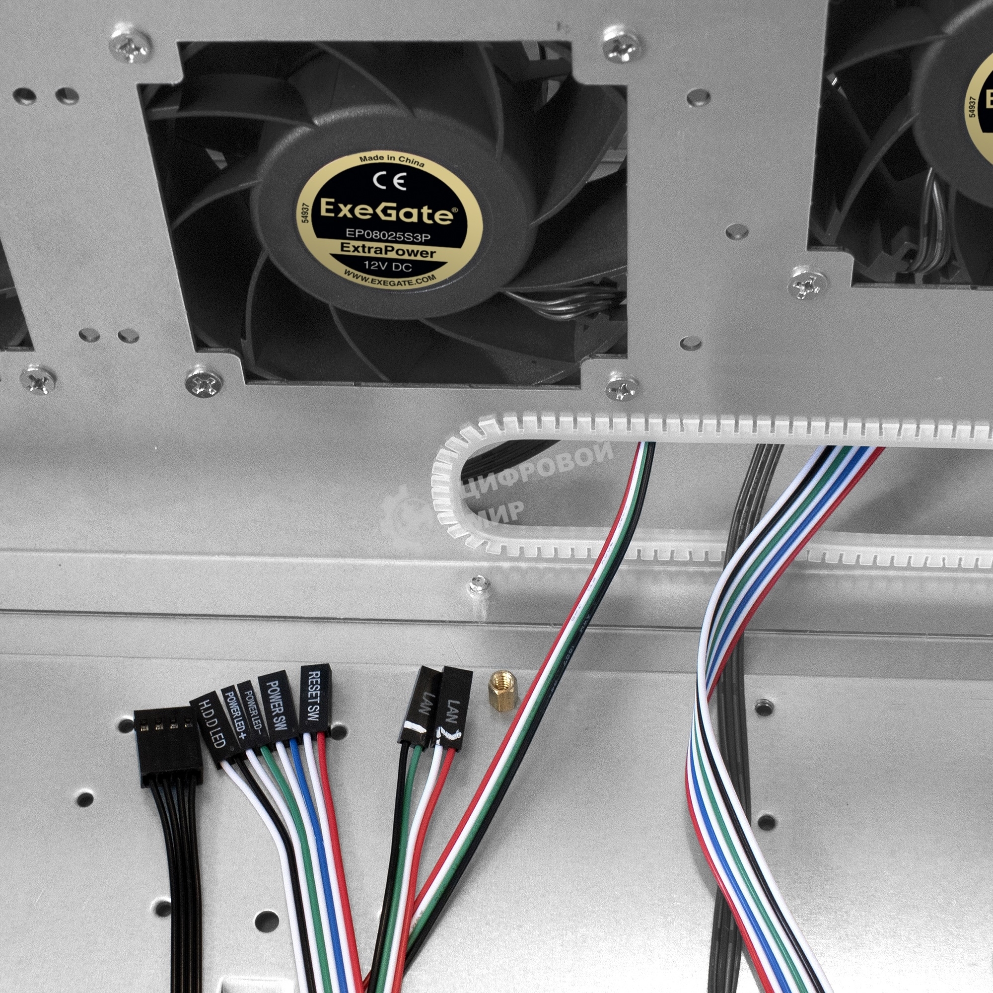 Серверный корпус ExeGate EX293581RUS Pro 4U660-HS24 (RM 19