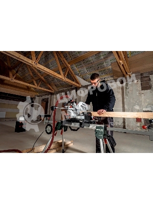 Торцовочная пила Metabo KGS 254 M set 1450Вт 5000об/мин d=254мм