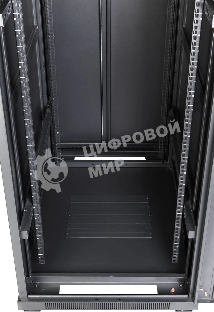Шкаф коммутационный Lanmaster (TWT-CBB-37U-6X10-P1) напольный 37U 600x1000мм пер.дв.перфор. задн.дв.перфор.2-хст. 800кг черный IP20 сталь