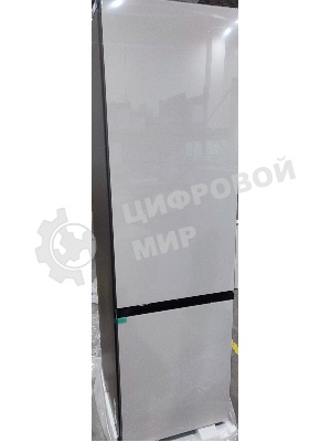 (Поврежденный товар) Холодильник Samsung RB38C7B6D12/EF белый [См.описание!]