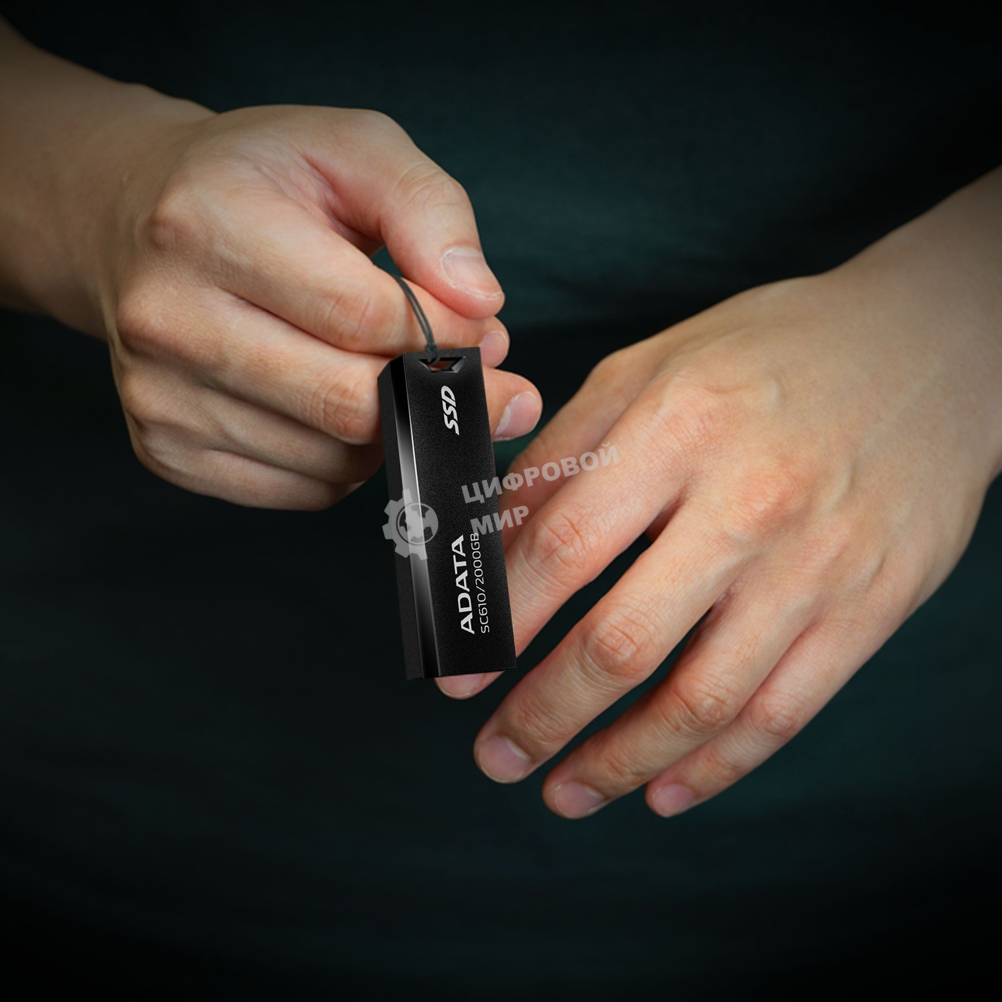 Внешний SSD ADATA SC610, 500Gb, USB Type-A, R/W 550/500 Mb/s черный