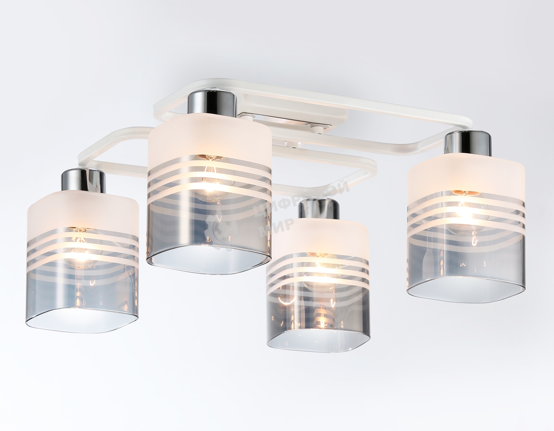 Светильник Ambrella light TR303205/4 WH/CH/SM/FR белый/хром/дымчатый/белый матовый E27*4 max 60W 370*370*200