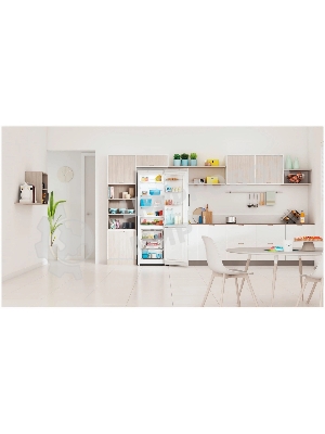 Холодильник Indesit ITR 4200 W белый двухкамерный 247/78л морозилка снизу