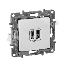 Зарядное устройство с двумя USB-разьемами 240В/5В 2400мА, Etika, белый Зарядное устройство с двумя USB-разьемами 240В/5В 2400мА, Etika, белый