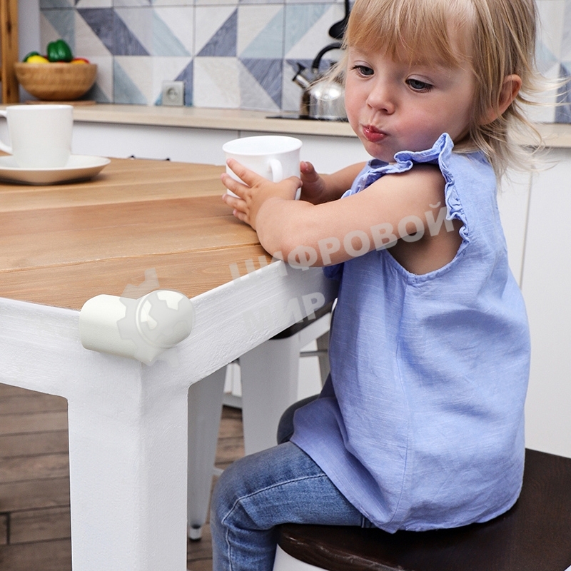 Мягкие накладки-протекторы для мебели (34x11x50 мм) 4 шт.