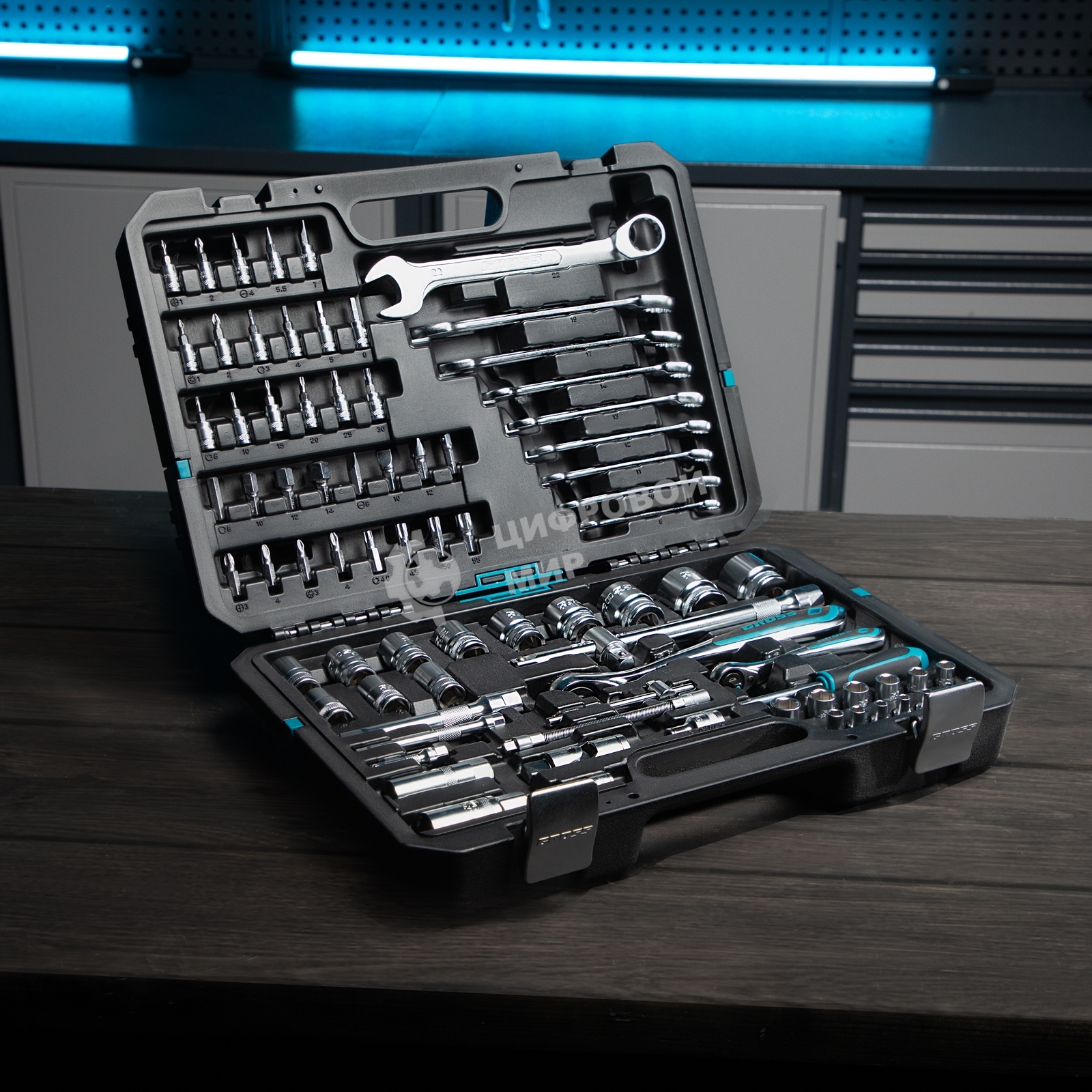 Набор инструментов, 1/4