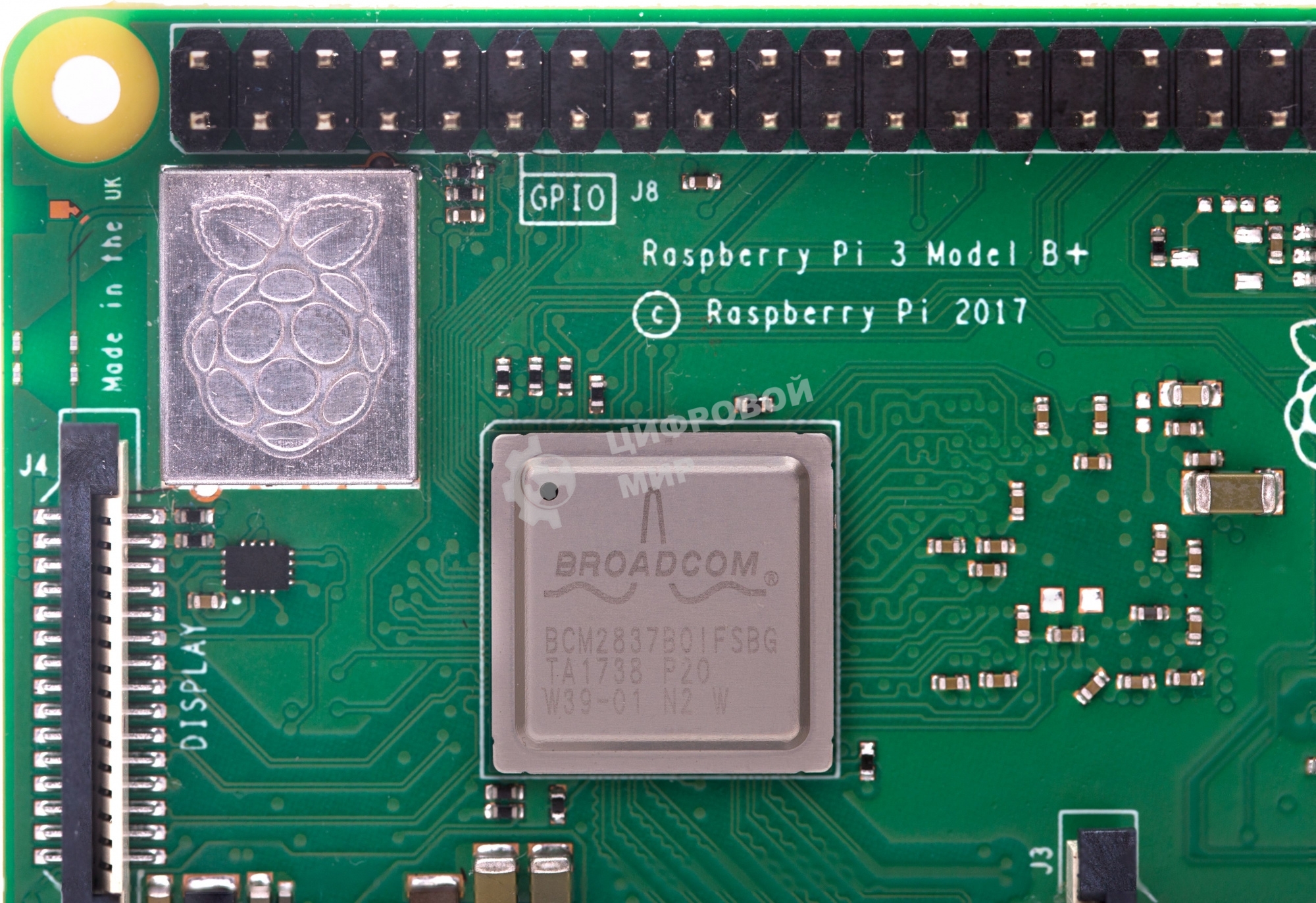 Мини ПК Raspberry Pi 3 Model B+ (RA433, E14 Version) Retail, 1Gb RAM, Cortex-A53 (ARMv8) 64-bit SoC @ 1.4GHz Broadcom BCM2837B0 CPU, WiFi, Bluetooth, 40-pin extended GPIO, 4x USB 2.0, HDMI, CSI camera port, DSI displ.port, MicroSD port (137-3331), (БП и к