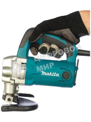 Электроножницы по металлу Makita JS3201J