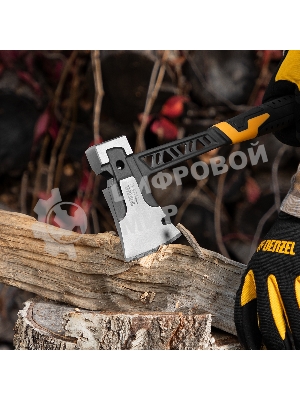 Топор цельнокованый Denzel 600 г, двухкомпонентная обрезиненная рукоятка